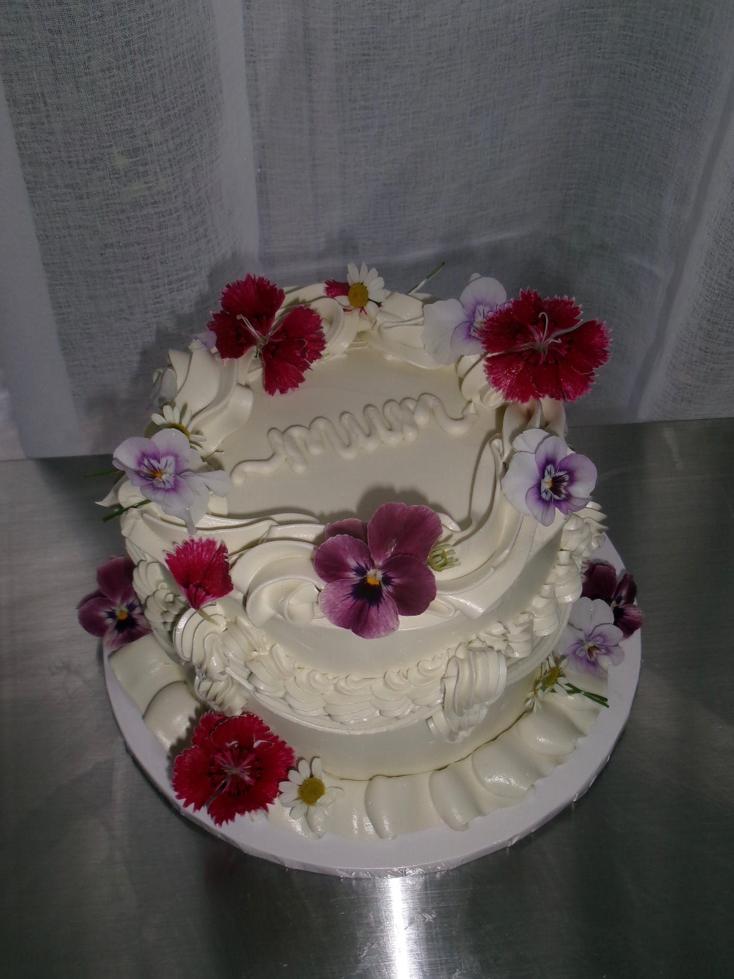 Mother’s Day Limited Edition Cake 🤍