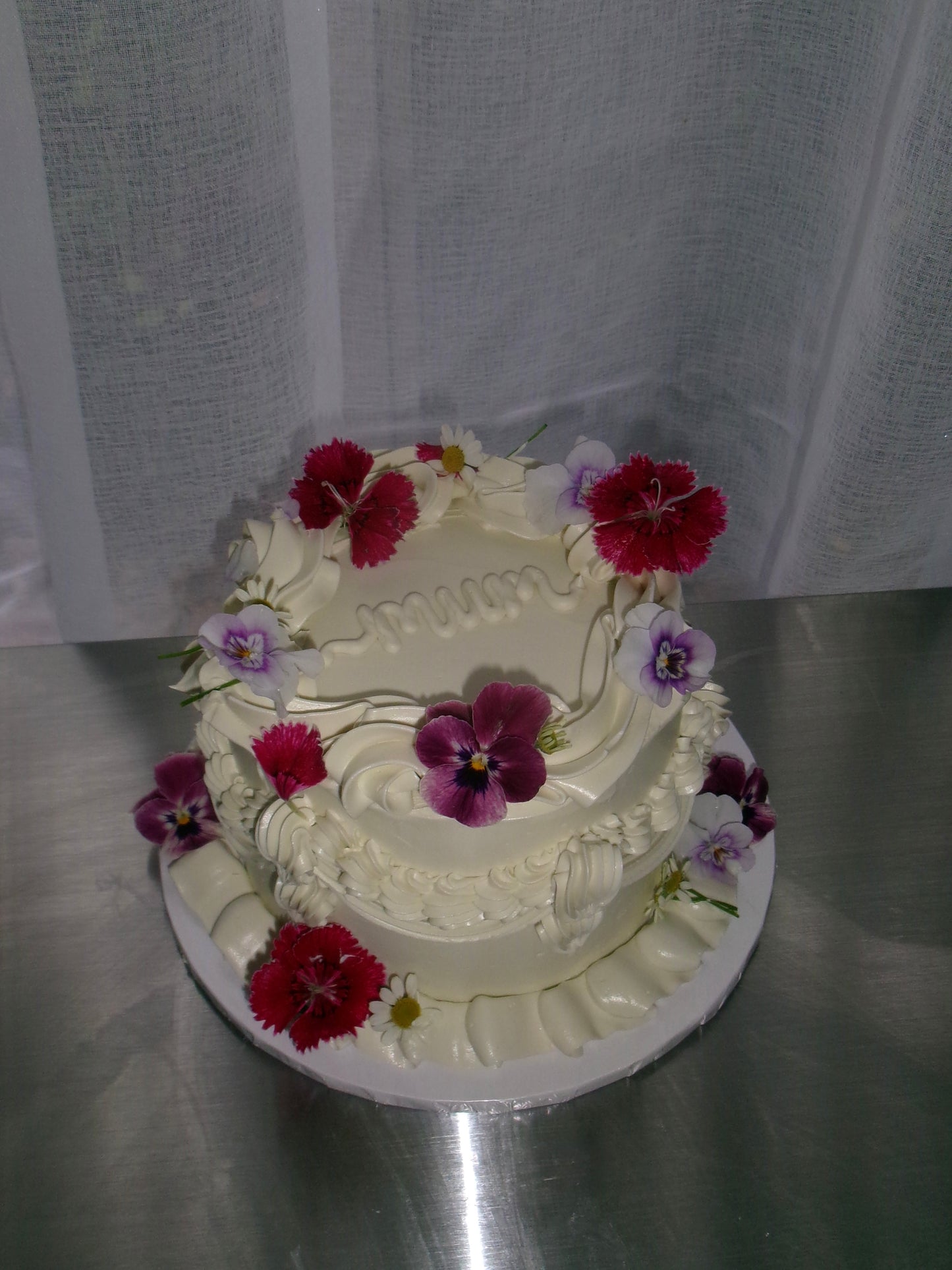 Mother’s Day Limited Edition Cake 🤍